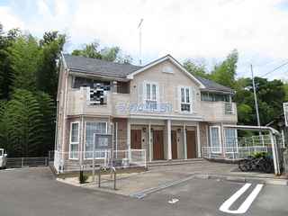 ラシーヌ四番館 202号室