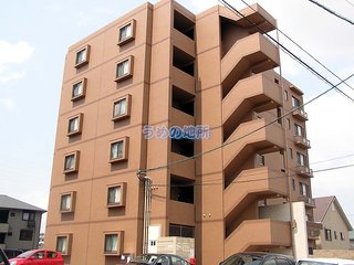 グランドレジデンス 403号室