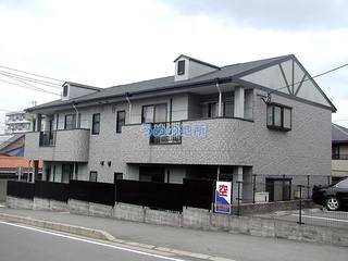 岩井川タウンハウスⅡ 201号室