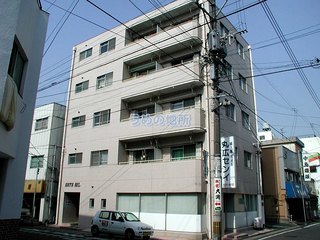 エルテビル 100号室