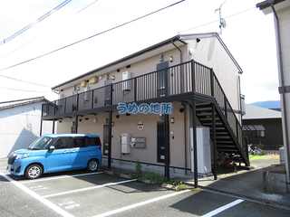 ロイヤルハイツE棟 101号室
