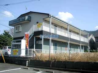 サンヒルズ岡 102号室