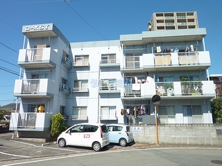 アドバンス参番館 102号室