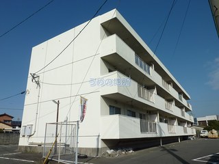 ビュークレスト高良内 102号室