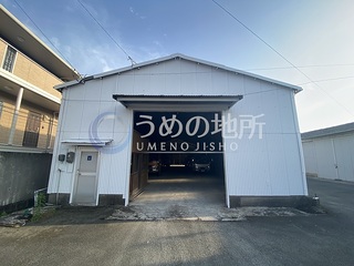 庄屋野倉庫東側